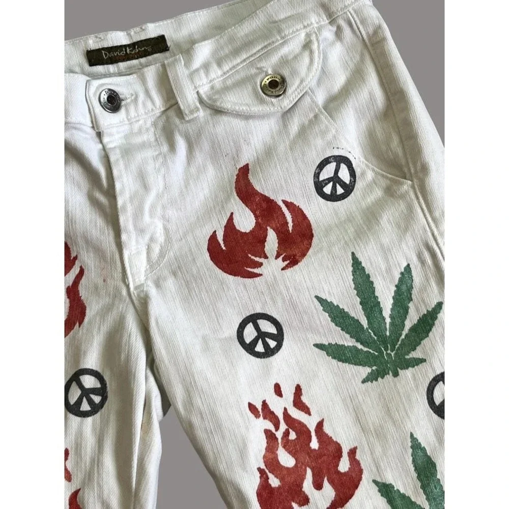 HAND PAINTED Bermuda Shorts Marijuana Peace Fire Graffiti Art Streetwear 26/S/M